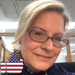 Meet your Posher, Suzanne